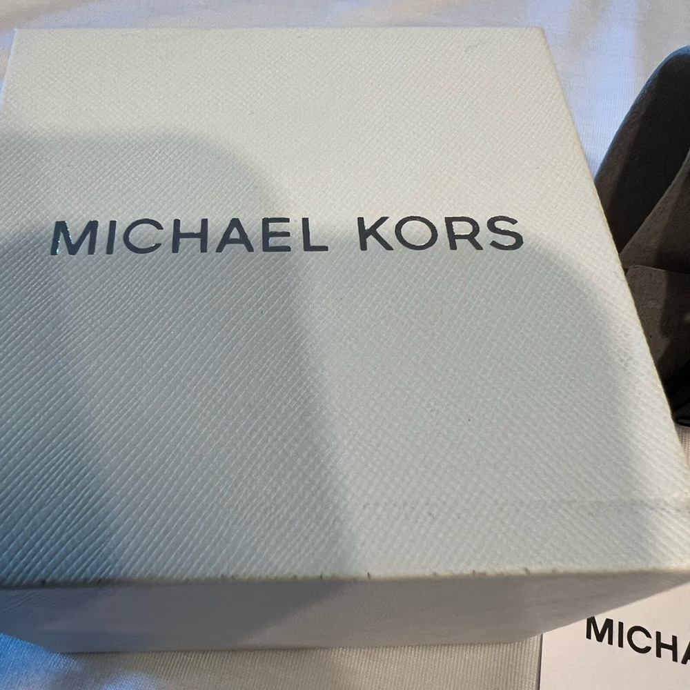 NEW Michael Kors Black Unisex Watch - Picture 7 of 7